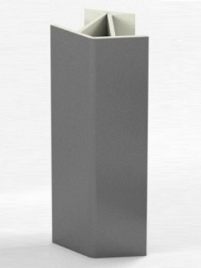 Угловое соединение для цоколя 135 гр. h100 мм (Алюминий, Белый, Черный, Сонома) в Александровском - alexsandrovskoe.ok-mebel.com | фото 1